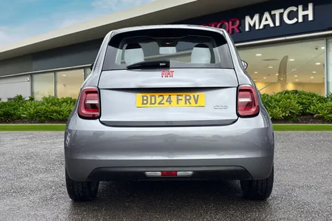 BD24FRV FIAT 500E 42kWh RED Auto 3dr Thumbnail #5