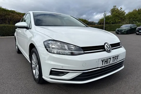 YH17TFF Volkswagen Golf 2.0 TDI BlueMotion Tech SE Nav Euro 6 (s/s) 5dr Thumbnail #9