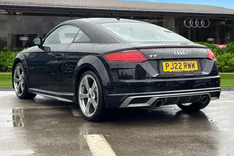 PJ22RWW Audi TT Coup- S line 40 TFSI 197 PS S tronic Thumbnail #3