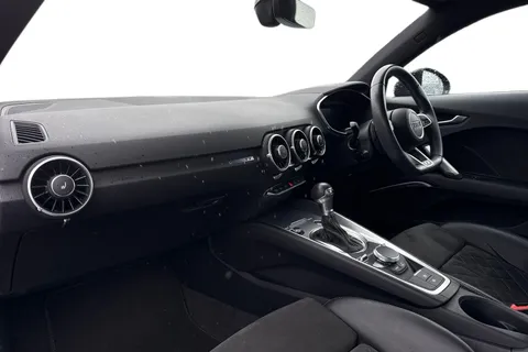 PJ22RWW Audi TT Coup- S line 40 TFSI 197 PS S tronic Thumbnail #9