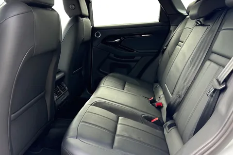 DY25KNU Land Rover Range Rover Evoque 1.5 P270e Dynamic SE 5dr Thumbnail #5