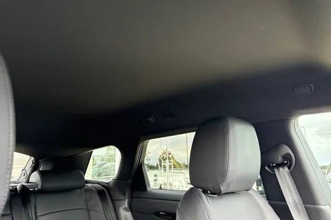 DY25KNU Land Rover Range Rover Evoque 1.5 P270e Dynamic SE 5dr Thumbnail #23