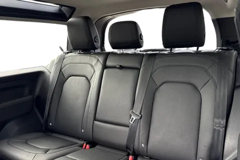 DS22BDU Land Rover Defender 90 3.0 P400 MHEV XS Edition SUV 3dr Petrol Auto 4WD Euro 6 (s/s) (400 ps) Thumbnail #5