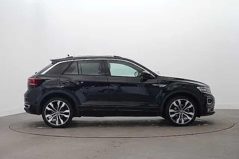 KN21FHD Volkswagen T-Roc 2.0 TDI R-Line 5dr | Electric Tail Gate | Heated Seats Thumbnail #4