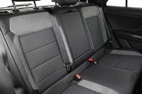 KN21FHD Volkswagen T-Roc 2.0 TDI R-Line 5dr | Electric Tail Gate | Heated Seats Thumbnail #9