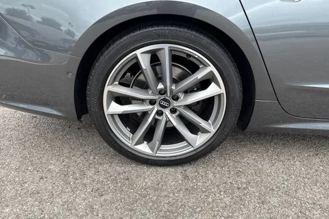 ML20UHG Audi A7 Black Edition 45 TFSI quattro 245 PS S tronic Thumbnail #11