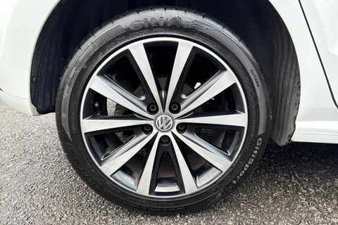 BD66GMF Volkswagen Polo 1.2 TSI BlueMotion Tech Match Euro 6 (s/s) 5dr Thumbnail #7