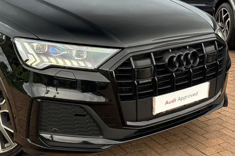 BV23UWS Audi Q7 Vorsprung 50 TDI quattro 286 PS tiptronic Thumbnail #9