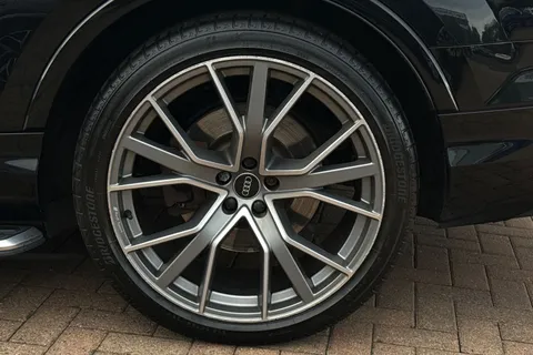 BV23UWS Audi Q7 Vorsprung 50 TDI quattro 286 PS tiptronic Thumbnail #11