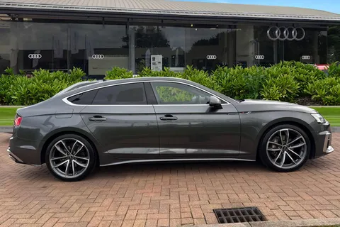 GK72DXY Audi A5 S line 40 TDI quattro 204 PS S tronic Thumbnail #4