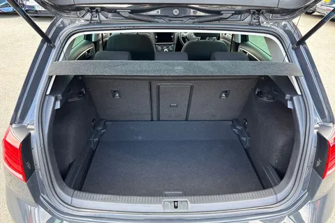 DP69EFA Volkswagen Golf 1.5 TSI EVO Match Edition 5dr | Heated Seats Thumbnail #7