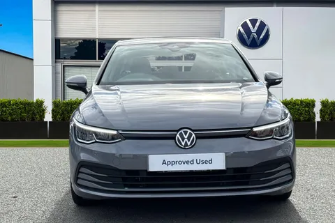 DE72CBV Volkswagen Golf 1.5 TSI (EVO) Life | Navigation system Thumbnail #6