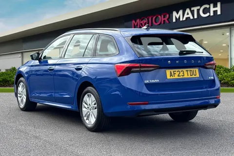 AF23TDU Škoda Octavia 1.0 TSI e-TEC MHEV SE DSG Euro 6 (s/s) 5dr Thumbnail #3
