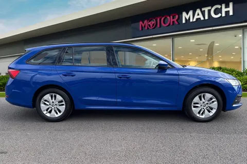 AF23TDU Škoda Octavia 1.0 TSI e-TEC MHEV SE DSG Euro 6 (s/s) 5dr Thumbnail #4