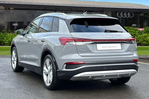 LO74VLX Audi Q4 e-tron 210kW 45 82kWh S Line 5dr Auto [Leather] Thumbnail #3