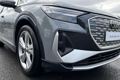 LO74VLX Audi Q4 e-tron 210kW 45 82kWh S Line 5dr Auto [Leather] Thumbnail #9