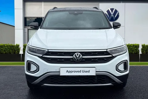 MK72LDF Volkswagen T-Roc 1.0 TSI Style 5dr **BLACK DESIGN PACK** Thumbnail #6