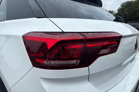 MK72LDF Volkswagen T-Roc 1.0 TSI Style 5dr **BLACK DESIGN PACK** Thumbnail #8