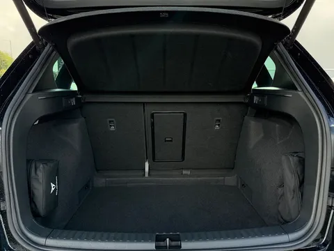 KT74VEV CUPRA Ateca 2.0 TSI VZ3 5dr DSG 4Drive ** Panoramic Sunroof** Thumbnail #10