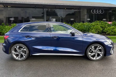 PF23VLM Audi A3 S line 35 TFSI 150 PS 6-speed Thumbnail #4