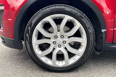 VU17ZDZ Land Rover Range Rover Evoque 2.0 TD4 HSE Dynamic SUV 5dr Diesel Auto 4WD Euro 6 (s/s) (180 ps) Thumbnail #9
