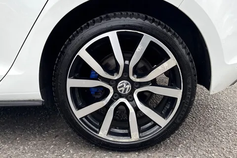 NJ16HSG Volkswagen Golf 1.4 TSI GTE DSG Euro 6 (s/s) 5dr Thumbnail #10