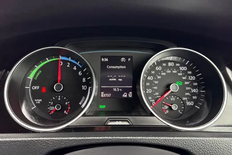 34 of 40 for VOLKSWAGEN GOLF 1.4 TSI GTE 5dr DSG