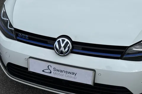 37 of 40 for VOLKSWAGEN GOLF 1.4 TSI GTE 5dr DSG
