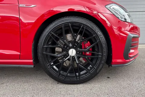 VA18LPX Volkswagen Golf 2.0 TSI GTI Performance Euro 6 (s/s) 5dr Thumbnail #10