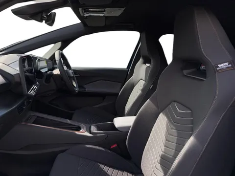 KJ25RMV CUPRA Born 170kW e-Boost V2 59kWh 5dr Auto ** DELIVERY MILEAGE** Thumbnail #11