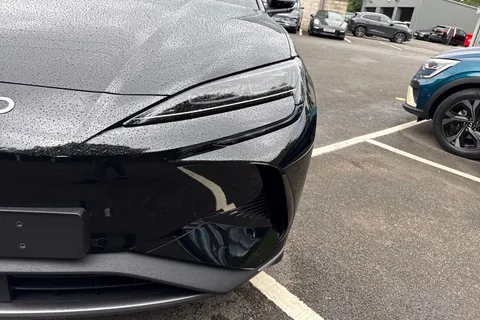  BYD Sealion 7 91.3kWh Excellence Auto AWD 5dr Thumbnail #17