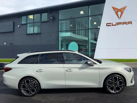 KO74FNE CUPRA Leon CUPRA Leon Estate V1 1.5 TSI 150 6-speed manual Thumbnail #4