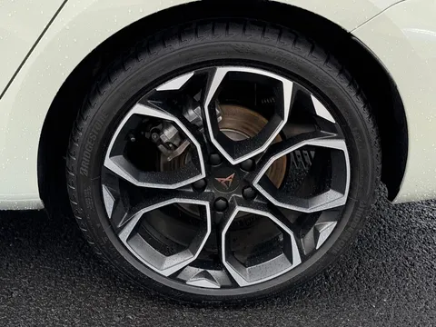 KO74FNE CUPRA Leon CUPRA Leon Estate V1 1.5 TSI 150 6-speed manual Thumbnail #7