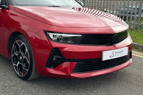 WM72GNO Vauxhall Astra 1.6 12.4kWh GS Line Auto Euro 6 (s/s) 5dr Thumbnail #9