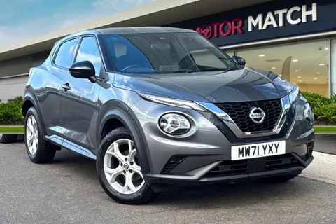 MW71YXY Nissan Juke 1.0 DIG-T N-Connecta Euro 6 (s/s) 5dr Thumbnail #2