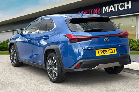 GP68ODJ Lexus Ux 2.0 250h E-CVT E-FOUR Euro 6 (s/s) 5dr Thumbnail #3