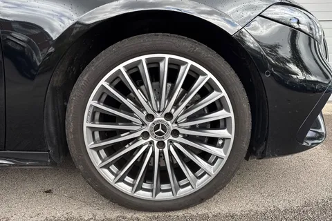 KW73MYR Mercedes-Benz A Class 1.3 A250e 15.6kWh AMG Line (Premium Plus) 8G-DCT Euro 6 (s/s) 4dr Thumbnail #11