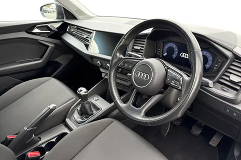 DV20ABX Audi A1 Technik 25 TFSI 95 PS 5-speed Thumbnail #8