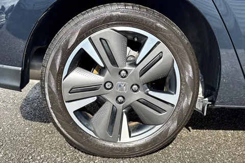 YP73CVM Honda Jazz 1.5 i-MMD Hybrid Advance 5dr eCVT Thumbnail #10