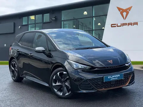 KJ25VRF CUPRA Born 170kW e-Boost V2 59kWh 5dr Auto **DELIVERY MILEAGE** Thumbnail #2