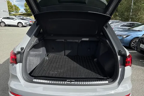 GX72YHR Audi RS Q3 Vorsprung 400 PS S tronic Thumbnail #7