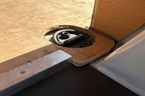 DC24PZG Volkswagen Transporter 2.0 TDI 110 Highline Van Thumbnail #34