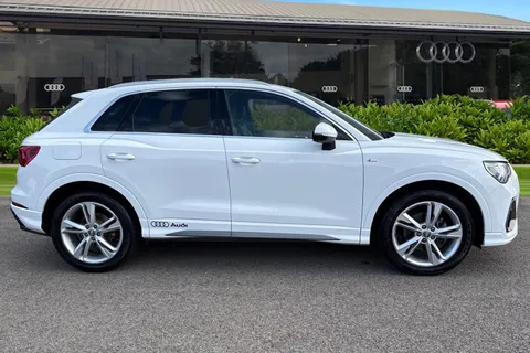 SP69UFE Audi Q3 S line 35 TFSI 150 PS 6-speed Thumbnail #4