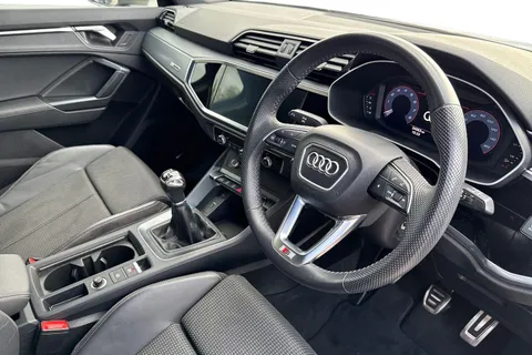 SP69UFE Audi Q3 S line 35 TFSI 150 PS 6-speed Thumbnail #8
