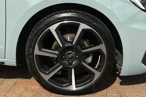 BP23UHA Audi A1 Black Edition 30 TFSI 110 PS 6-speed Thumbnail #7