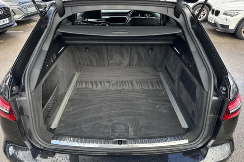 PN71NBE Audi A6 Avant Avant Black Edition 40 TDI 204 PS S tronic Thumbnail #7