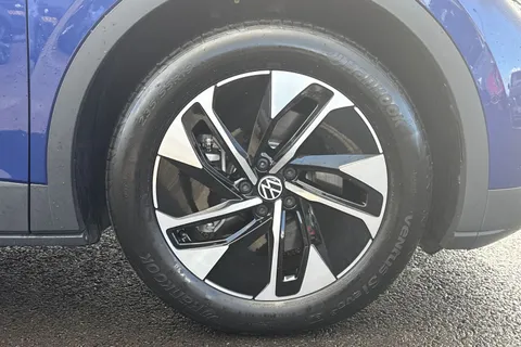 KP74WWT Volkswagen ID.4 210kW 4MOTION Match Pro 77kWh 5dr Auto **Infotainment Pack Plus, Heat Pump* Thumbnail #9