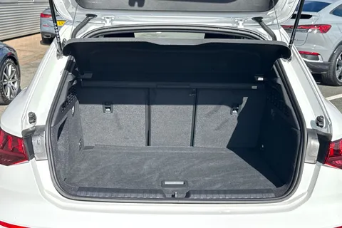 PX23OHG Audi A3 S line 35 TFSI  150 PS S tronic Thumbnail #7