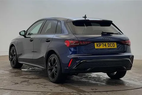 KP74DCO Audi A3 Black Edition 40 TFSI e  204 PS S tronic Thumbnail #3