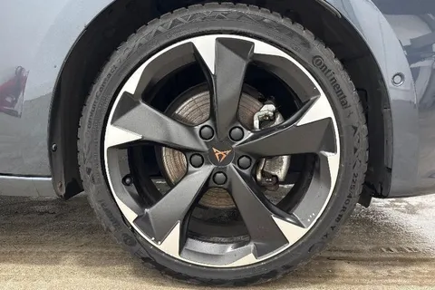 KJ24NYG CUPRA Leon 1.5 TSI V1 Euro 6 (s/s) 5dr Thumbnail #6